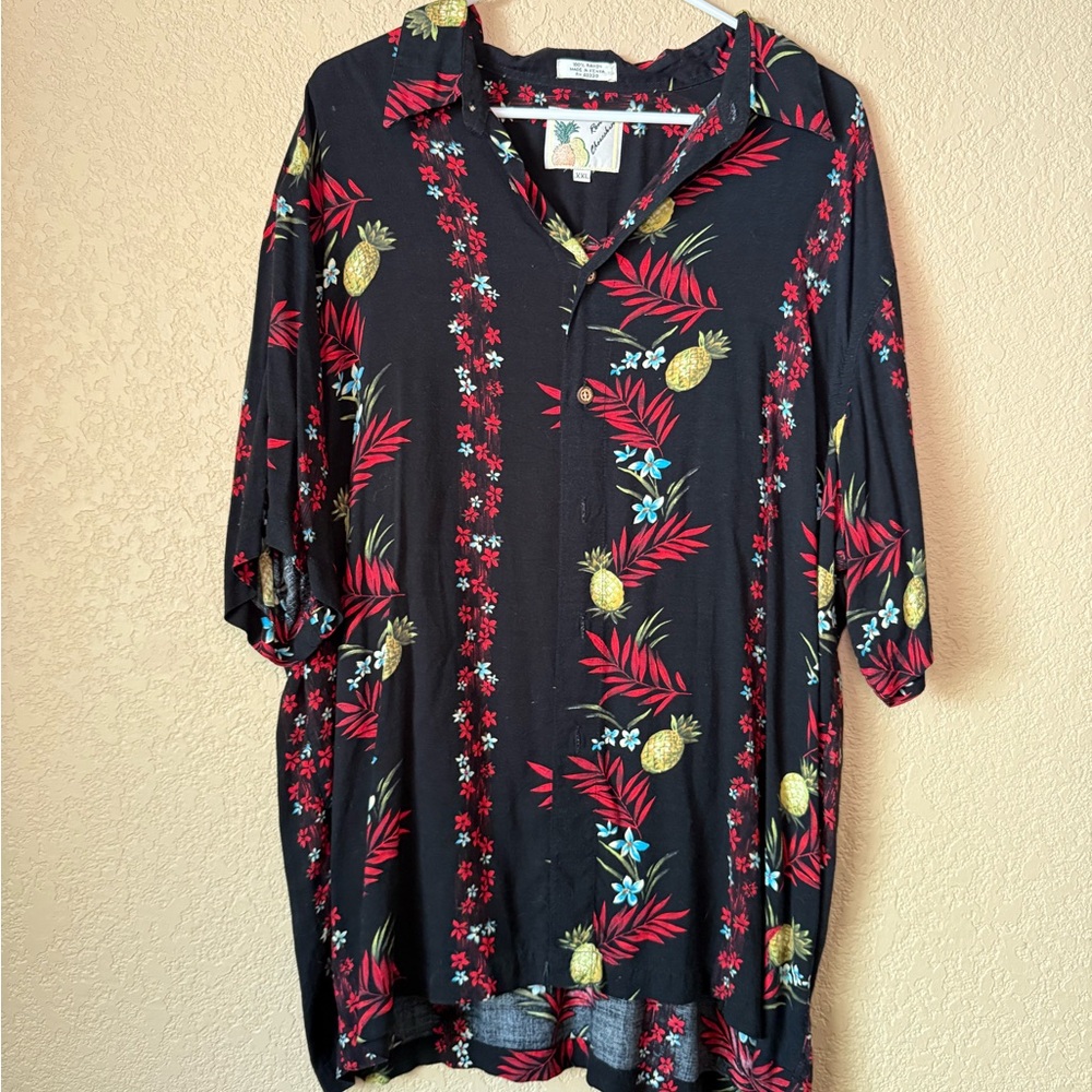 Vintage Ron Chereskin Black & Red Hawaiian shirt